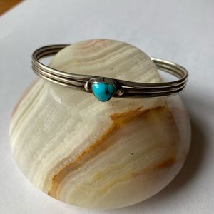 Vintage💫 Sterling Silver and Turquoise Bracelet